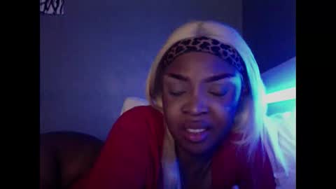 luckytonightx online show from February 3, 11:37 am