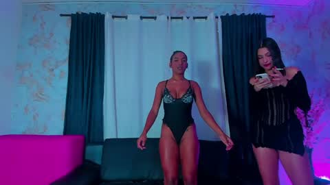 luna alice francisco mike online show from April 10, 3:45 am