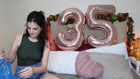 Lucy online show from February 18, 9:09 pm