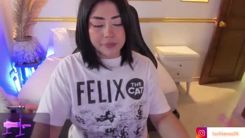 lucy online show from March 4, 2:06 am