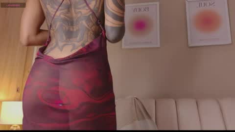 Paula           online show from April 5, 1:47 am