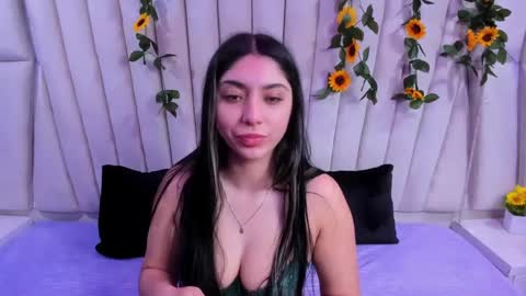Snapshot of lucy_anal_ chatting on September 27, 9:31 pm lucy_anal_ online show from September 27, 9:31 pm