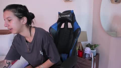 Your Lucy online show from October 6, 4:32 am