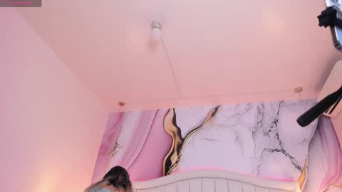 Lucy online show from April 23, 12:26 pm