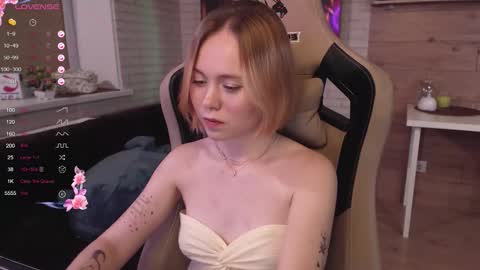 Lucy online show from September 17, 8:21 pm