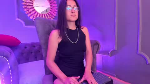 Lucy  online show from December 9, 3:22 pm