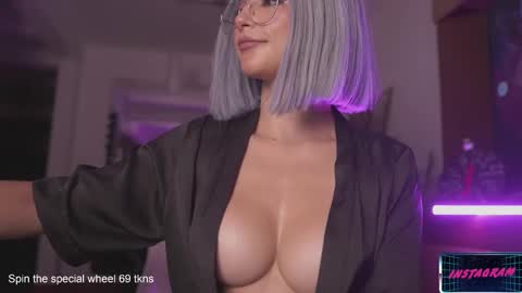 Lucy Alien  online show from January 23, 12:46 am