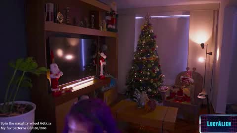 Lucy Alien  online show from January 5, 5:27 pm