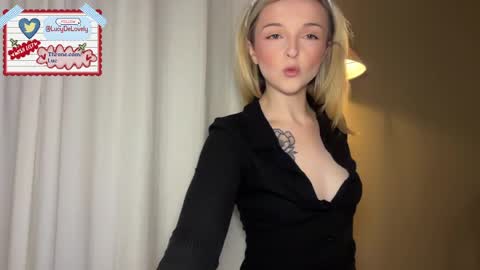 Lucy online show from April 21, 11:07 pm