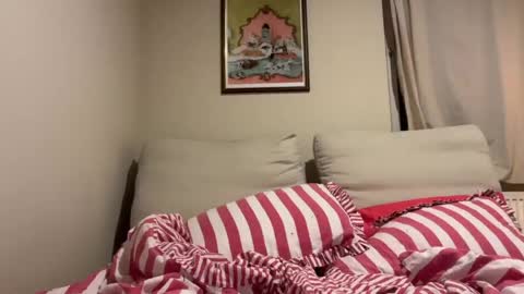 Snapshot of lucydelovely chatting on April 29, 11:11 pm Lucy online show from April 29, 11:11 pm