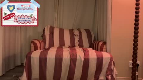 Snapshot of lucydelovely chatting on May 25, 11:11 pm Lucy online show from May 25, 11:11 pm