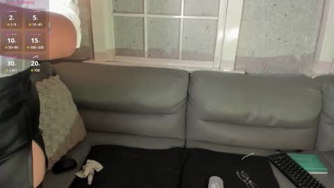 Snapshot of lucylovelyy1 chatting on November 15, 2:09 am Lucy online show from November 15, 2:09 am