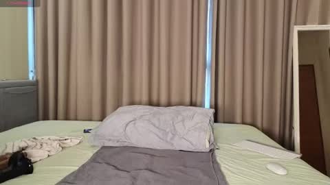 Love kinky Go here  online show from February 28, 10:30 am