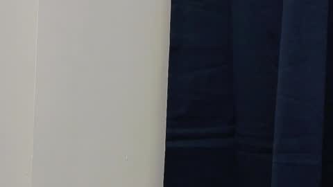 lucyrayy online show from January 6, 8:45 pm