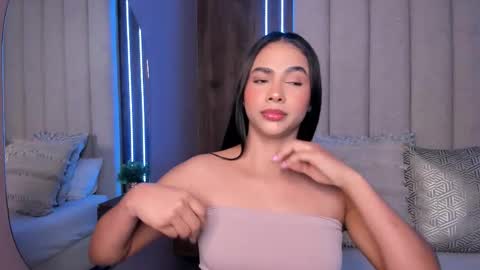 Lucy online show from November 22, 3:11 pm