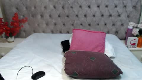 Snapshot of lucysweet83 chatting on January 31, 3:30 am XOXO online show from January 31, 3:30 am