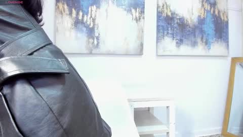 Lucy Liiu online show from January 13, 12:32 pm