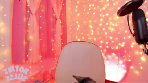 LUCYY FROM HOME  online show from January 28, 8:14 am