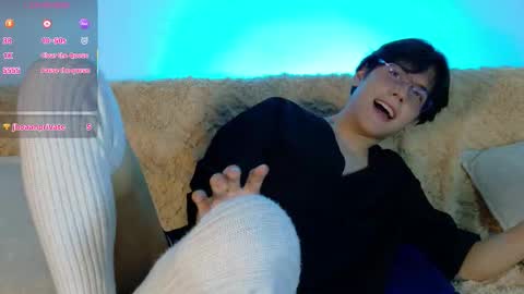 Lui online show from February 21, 3:29 am