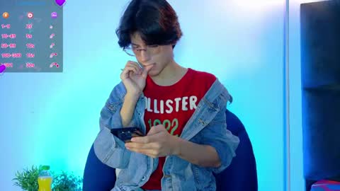 Lui online show from April 21, 3:35 am