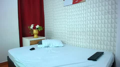 luigimarchetti online show from October 8, 10:29 pm