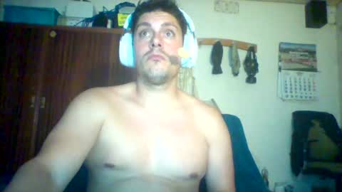 A slave to the mistress.. un esclavo para las amas dominantes. online show from July 23, 6:17 pm