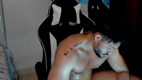 luis_baptista online show from December 7, 8:44 am