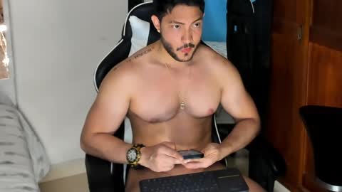 luis_baptista online show from March 7, 11:05 pm