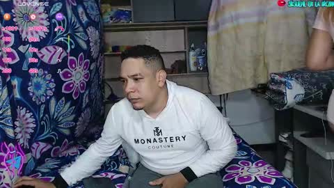 Snapshot of luisa2025_ chatting on October 14, 3:51 am Hot Latina online show from October 14, 3:51 am