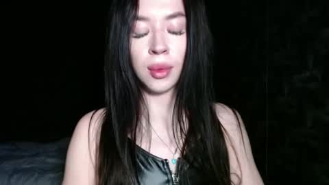 luisa lovedom online show from May 16, 12:51 am