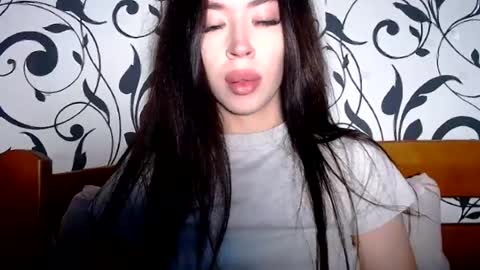 luisa lovedom online show from July 20, 8:06 am