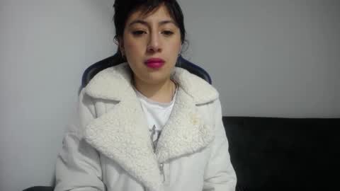 luisa_homes online show from December 20, 9:38 am