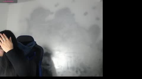 luisa_homes online show from February 26, 1:04 am