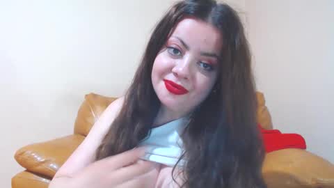 Cassie online show from April 18, 7:58 pm