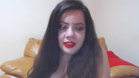 Snapshot of luisahornydoll chatting on May 25, 10:27 pm Cassie online show from May 25, 10:27 pm