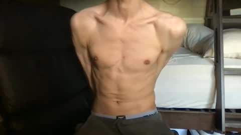 Luis online show from February 7, 9:48 pm