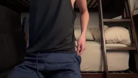 Luis online show from February 13, 2:45 am