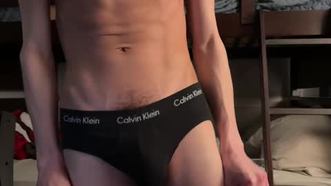 Luis online show from February 26, 3:53 am