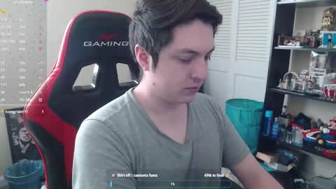 Luisdiaztube online show from September 15, 4:40 pm