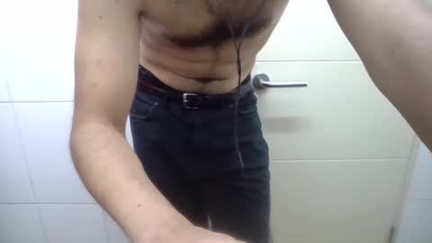 Snapshot of luismartinez666 chatting on March 9, 3:32 am Lus online show from March 9, 3:32 am