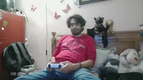 luismiastarot online show from January 9, 2:47 am