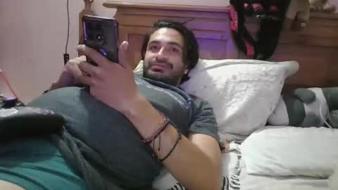 luismiastarot online show from March 6, 3:03 am