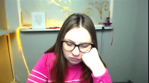 Snapshot of luizaheems_ chatting on January 22, 10:29 am Luiza online show from January 22, 10:29 am