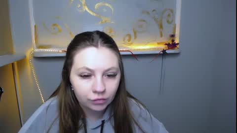 Snapshot of luizaheems_ chatting on February 4, 7:29 am Luiza online show from February 4, 7:29 am