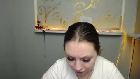 Snapshot of luizaheems_ chatting on February 27, 7:55 am Luiza online show from February 27, 7:55 am