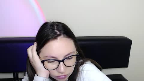 Snapshot of luizaheems_ chatting on June 16, 6:27 am Luiza online show from June 16, 6:27 am