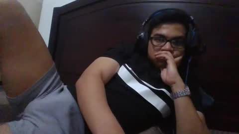 Snapshot of luje20 chatting on October 12, 6:23 am luje20 online show from October 12, 6:23 am