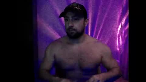 Snapshot of luk_me chatting on February 15, 8:49 pm luk_me online show from February 15, 8:49 pm