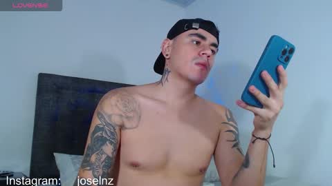 Snapshot of luka_castlehot chatting on November 17, 4:07 am Luka Castle online show from November 17, 4:07 am