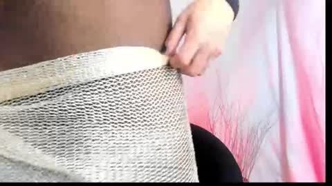 Snapshot of lukacastillo chatting on October 5, 3:43 pm Luka Castillo online show from October 5, 3:43 pm